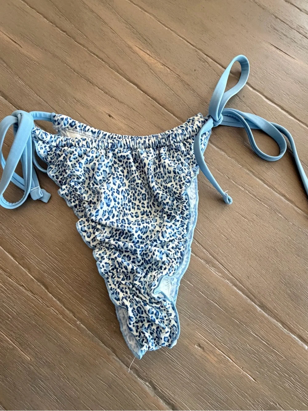PINK BY FRANKIES BIKINIS REIGN THONG BIKINI BOTTOM